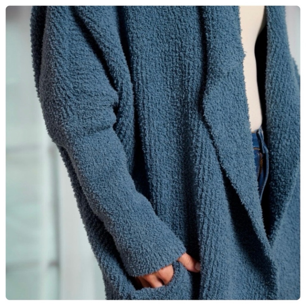 Hem & Thread Cozy Blue Women's Cardigan with pockets - Picture 4 of 7